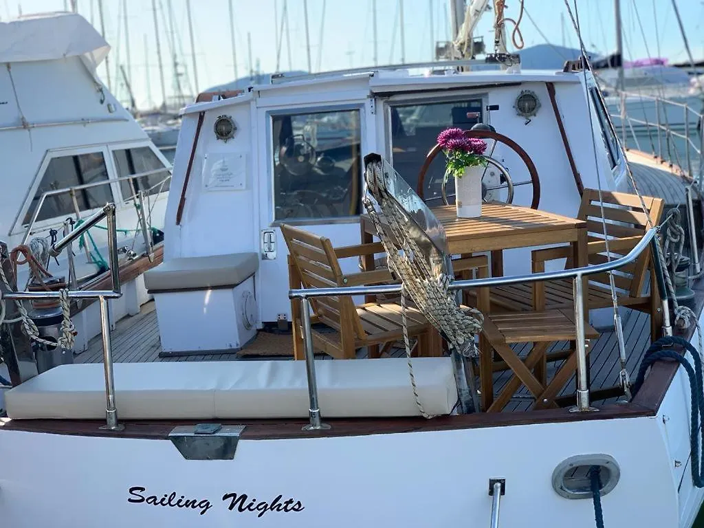 Sailing Nights Boat&Breakfast Hotel Alghero Botel